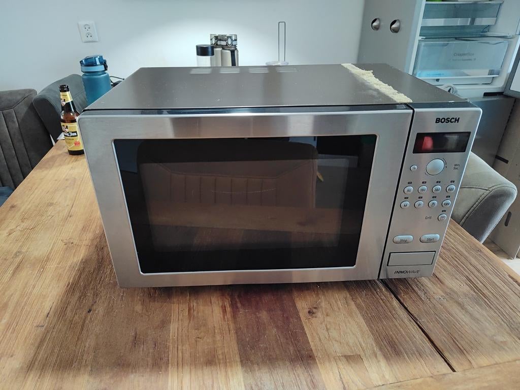 Bosch Innowave Combimagnetron HMT7856EU, Ophalen, Combimagnetron, Gebruikt, Grill