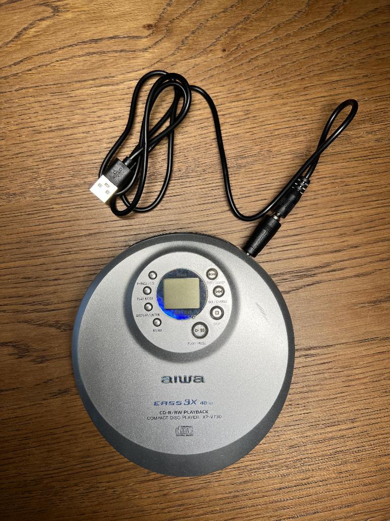 Aiwa discman XP-V730 met usb kabel, Audio, Tv en Foto, Walkmans, Discmans en Minidiscspelers, Ophalen of Verzenden, Discman