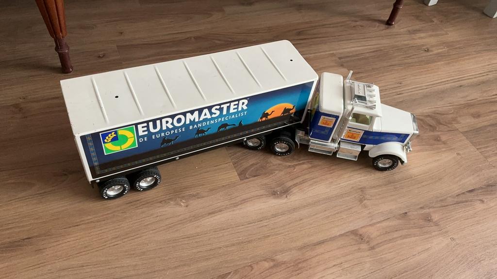 Vrachtwagen euromaster, Ophalen of Verzenden, Zo goed als nieuw, Bus of Vrachtwagen