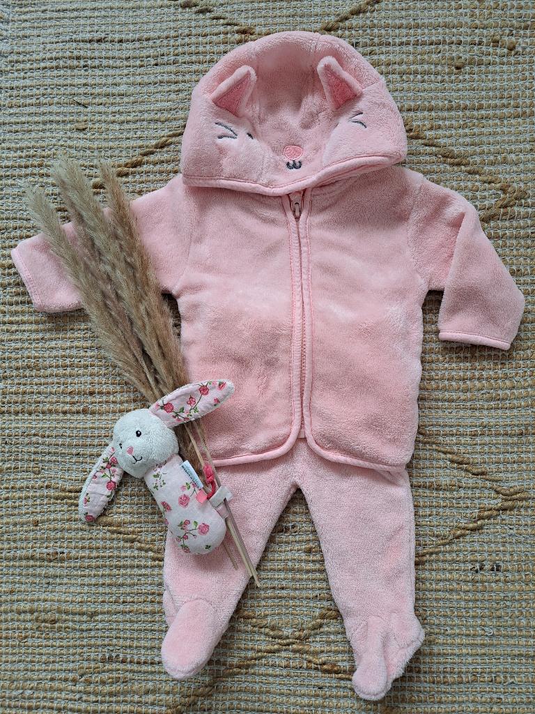 Zacht en cute roze huispakje met oortjes maat 62, Kinderen en Baby's, Babykleding | Maat 62, Ophalen of Verzenden, Zo goed als nieuw