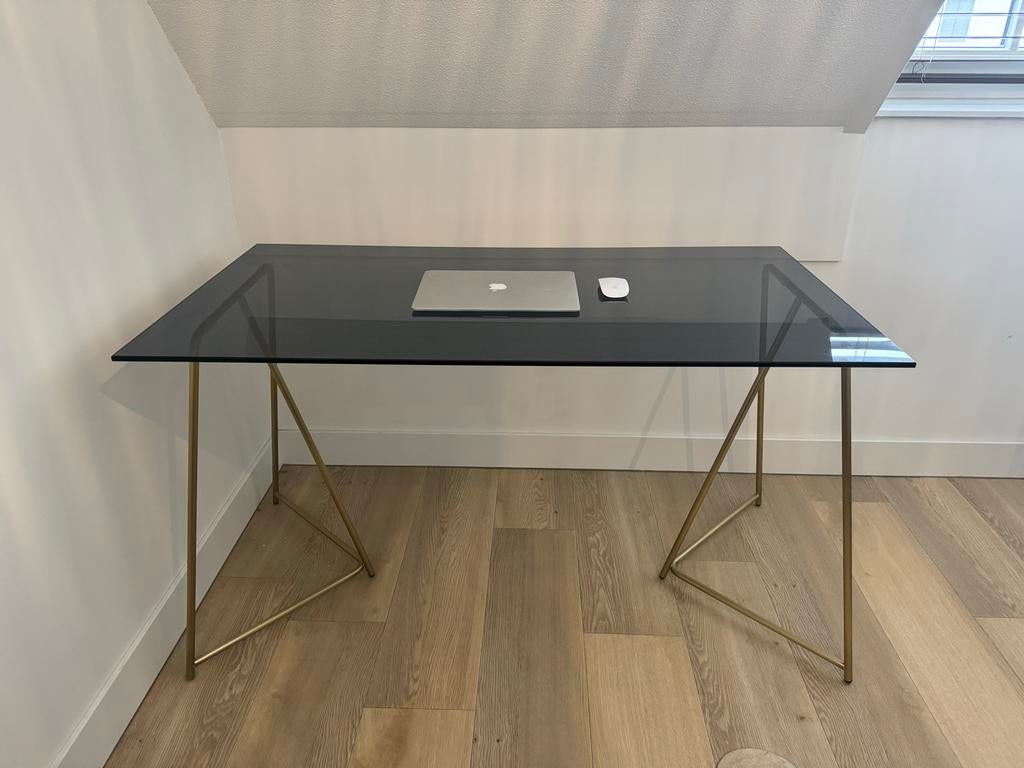 Made Patrizia Bureau, Huis en Inrichting, Bureaus, Ophalen, Zo goed als nieuw