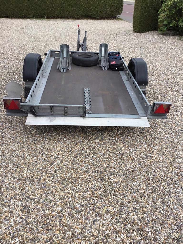 Motoraanhanger TE HUUR motortrailer aanhanger huren, Aanhangwagen