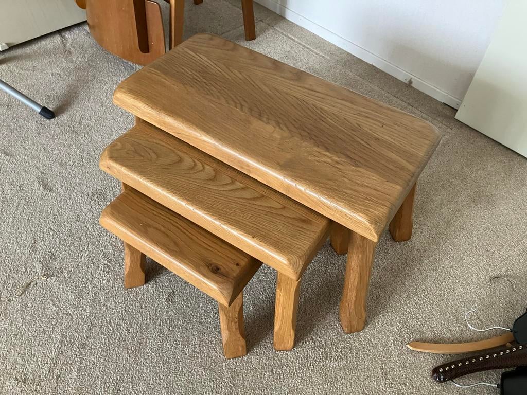 Set van 3 eikenhouten bijzettafels, nesttafels, Ophalen, Minder dan 45 cm, Gebruikt, 55 tot 75 cm