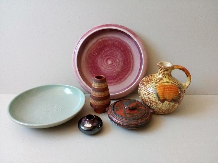 Vintage schalen.Keramiek.Handgemaakt.Pr.artikel.geprijsd, Huis en Inrichting, Woonaccessoires | Schalen en Manden, Zo goed als nieuw