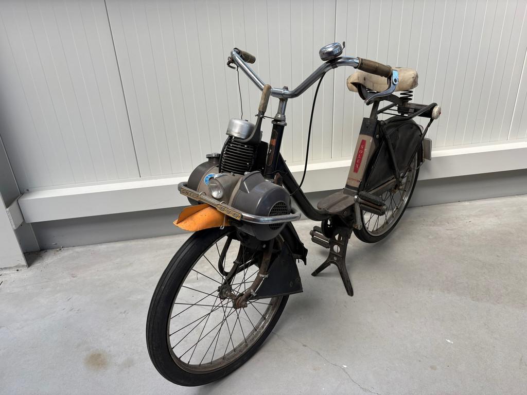 Solex Snorfiets Solex Bouwjaar 1967, Fietsen en Brommers, Overige merken, Benzine, Raalterweg
8124AC  Wesepe, NL, Solex