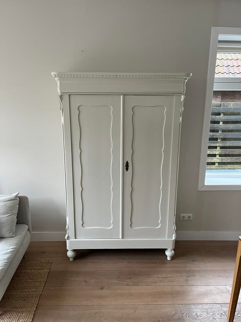 Prachtige Biedemeier meidenkast izgst, Antiek en Kunst, Antiek | Meubels | Kasten, Ophalen