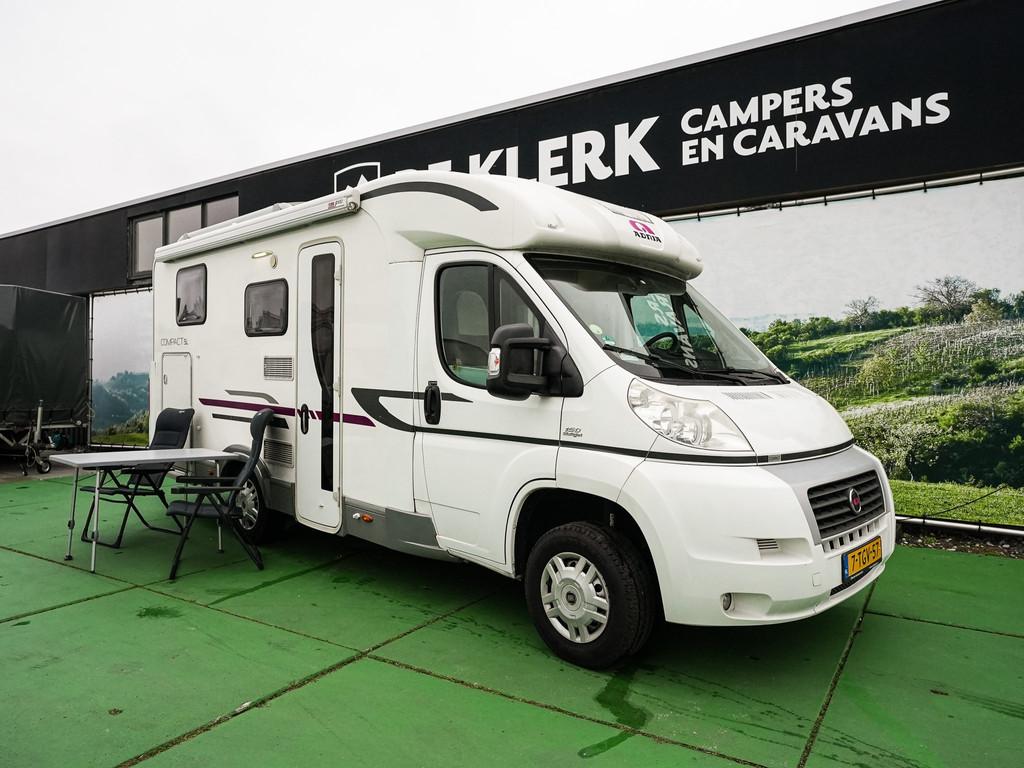 Adria Compact SL Gratis stalling (bj 2013), Caravans en Kamperen, Campers, Bedrijf, Tot en met 3, Info@deklerkcaravans.nl, Adria