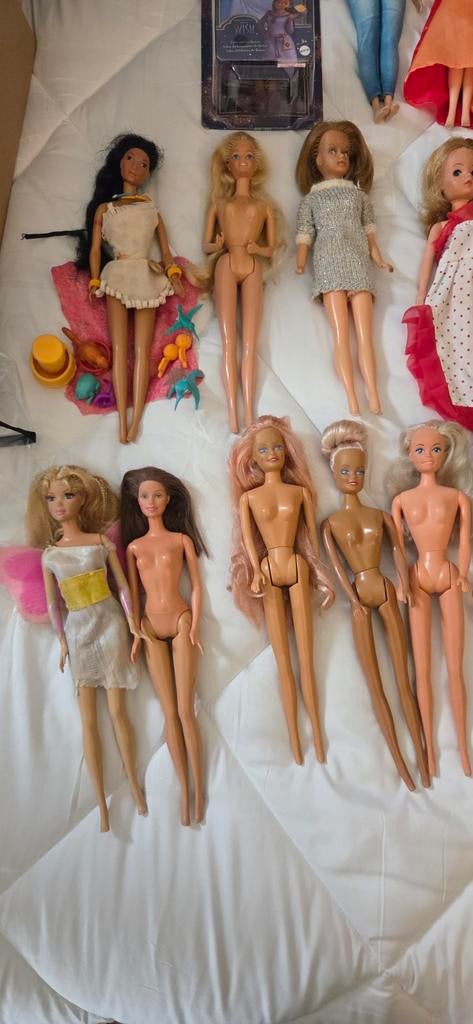 Barbies. Liefst in één koop ., Verzamelen, Poppen, Ophalen of Verzenden, Gebruikt, Pop
