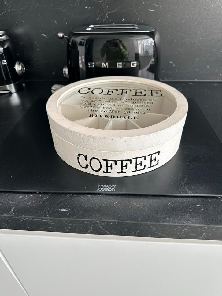 Riverdale Koffiedoos met vakjes en glazen deksel, Huis en Inrichting, Keuken | Keukenbenodigdheden, Gebruikt, Ophalen of Verzenden