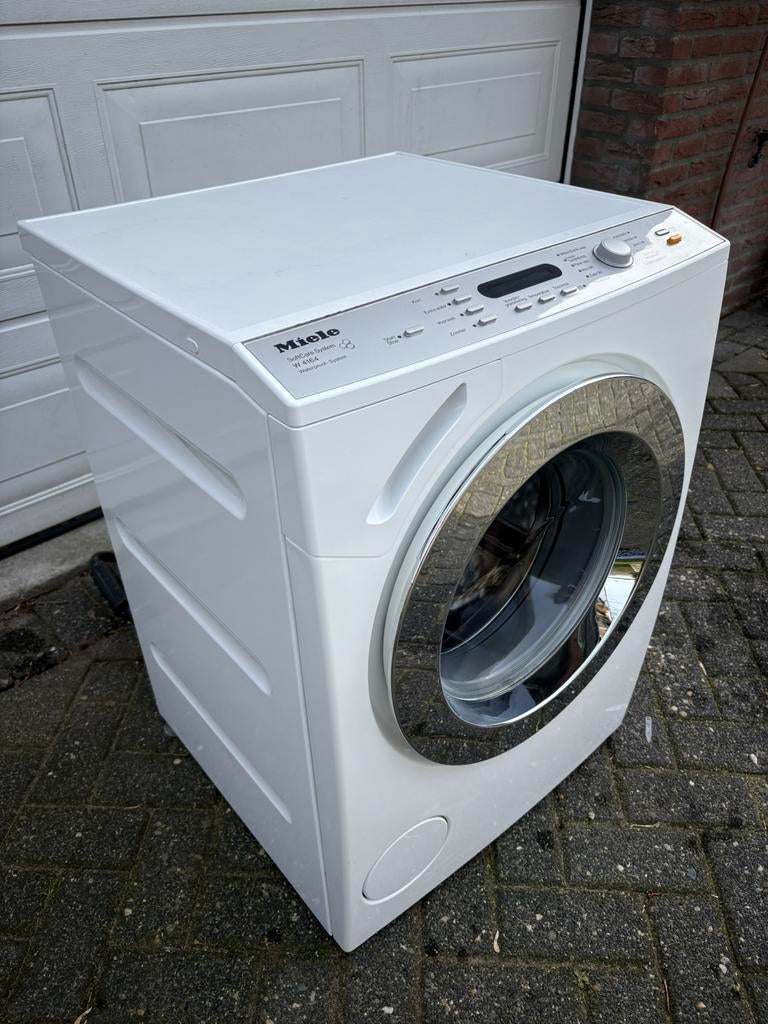 Miele W4164 SoftCare wasmachine – 6 kg / 1450 toeren, Witgoed en Apparatuur, Ophalen, Zo goed als nieuw, 85 tot 90 cm, 1200 tot 1600 toeren