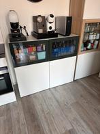 2 IKEA Besta meubels met glazen deuren, Huis en Inrichting, Kasten | Overige, Ophalen, Gebruikt