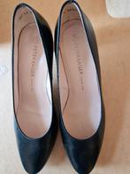 Peter kaiser pumps maat 41, Kleding | Dames, Schoenen, Pumps, Zwart, Ophalen of Verzenden, Zo goed als nieuw