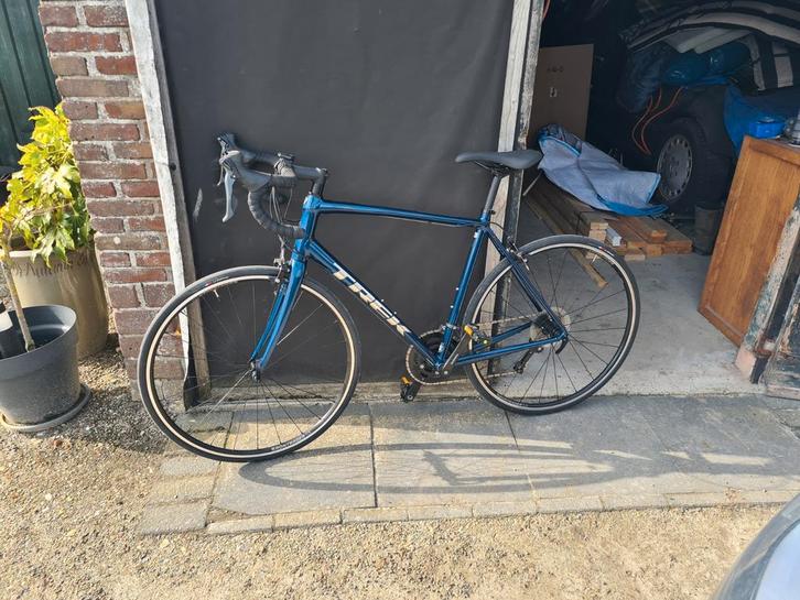 Racefiets Trek Domane AL 2 Framehoogte 58cm, Fietsen en Brommers, Fietsen | Racefietsen, Zo goed als nieuw, Overige merken, 15 tot 20 versnellingen