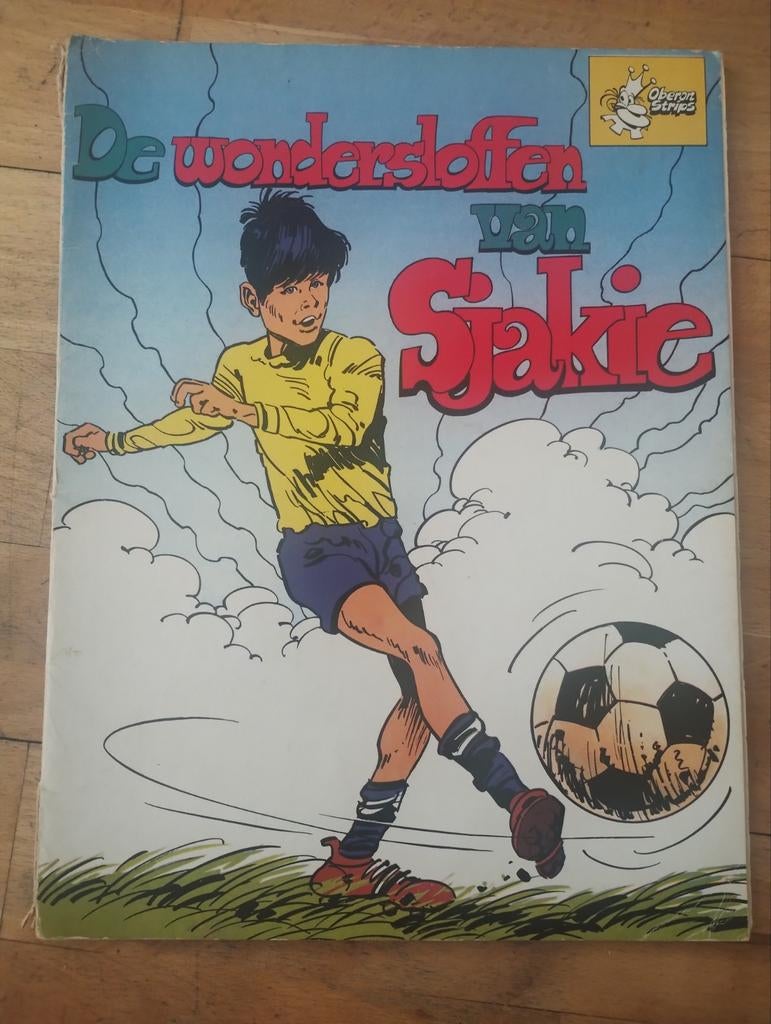 De Wondersloffen van Sjakie - Oberon Strips, Boeken, Gelezen, F.G. Baker, Eén stripboek, Ophalen of Verzenden