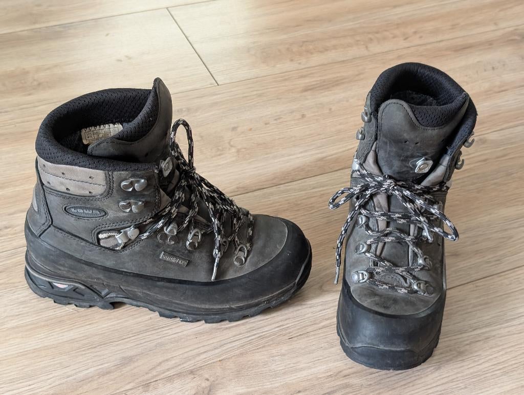 Lowa Tibet GTX WS Wandelschoenen (Maat 37.5 / Cat. B/C), Ophalen, Gebruikt, Schoenen