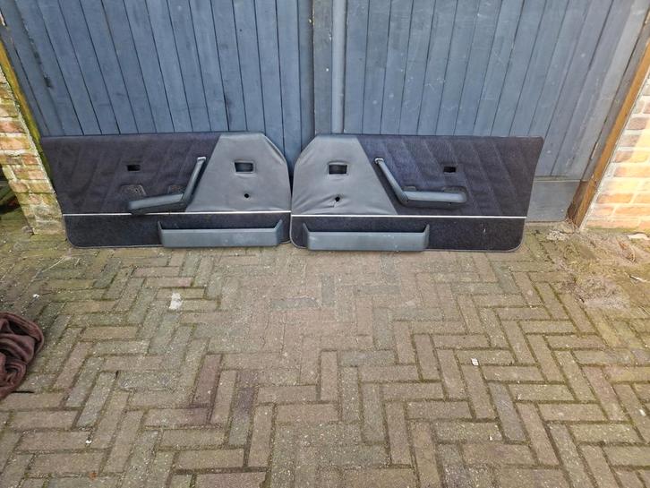 Opel manta i200 deurkaarten  , spiegels etc, Auto diversen, Overige Auto diversen, Ophalen of Verzenden