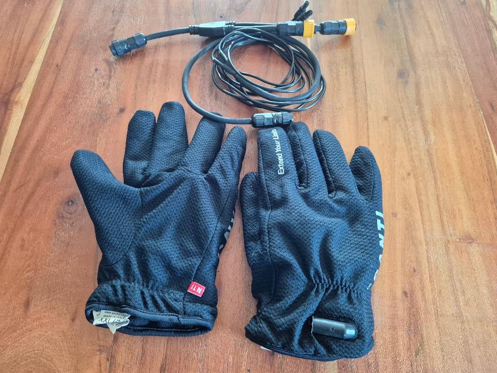 Santi Heated Diving Gloves, Watersport en Boten, Duiken, Ophalen of Verzenden, Zo goed als nieuw, Overige typen