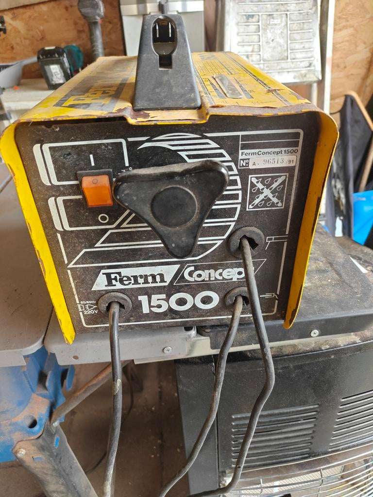 Ferm lasapparaat 150A, Ophalen of Verzenden, Gebruikt, 150 tot 250 ampère, Elektroden