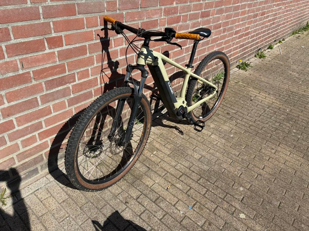 Cube reaction  e-mtb met bosch motor 590km top staat, Ophalen, Zo goed als nieuw, 50 km per accu of meer, Cube
