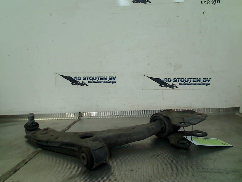 Draagarm Rechts Voor Volvo V40 Cross Country (MZ) 2015, Gebruikt, Siegburger Straße 229, Köln 50679, , Duitsland, Info@volvocars.com