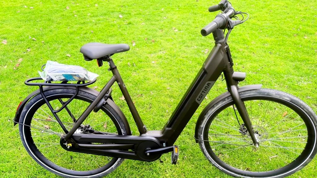 Prachtige goede Elektrische fiets Cortina E-nite 57cm 7speed, Ophalen, Zo goed als nieuw, Cortina, 50 km per accu of meer