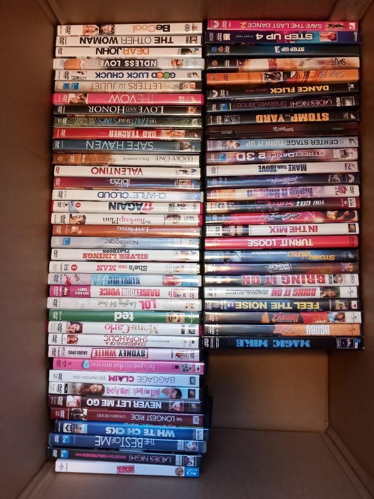 dvd dans, humor en drama inclusief dvd speler, Vanaf 12 jaar, Ophalen of Verzenden, Zo goed als nieuw, Overige genres