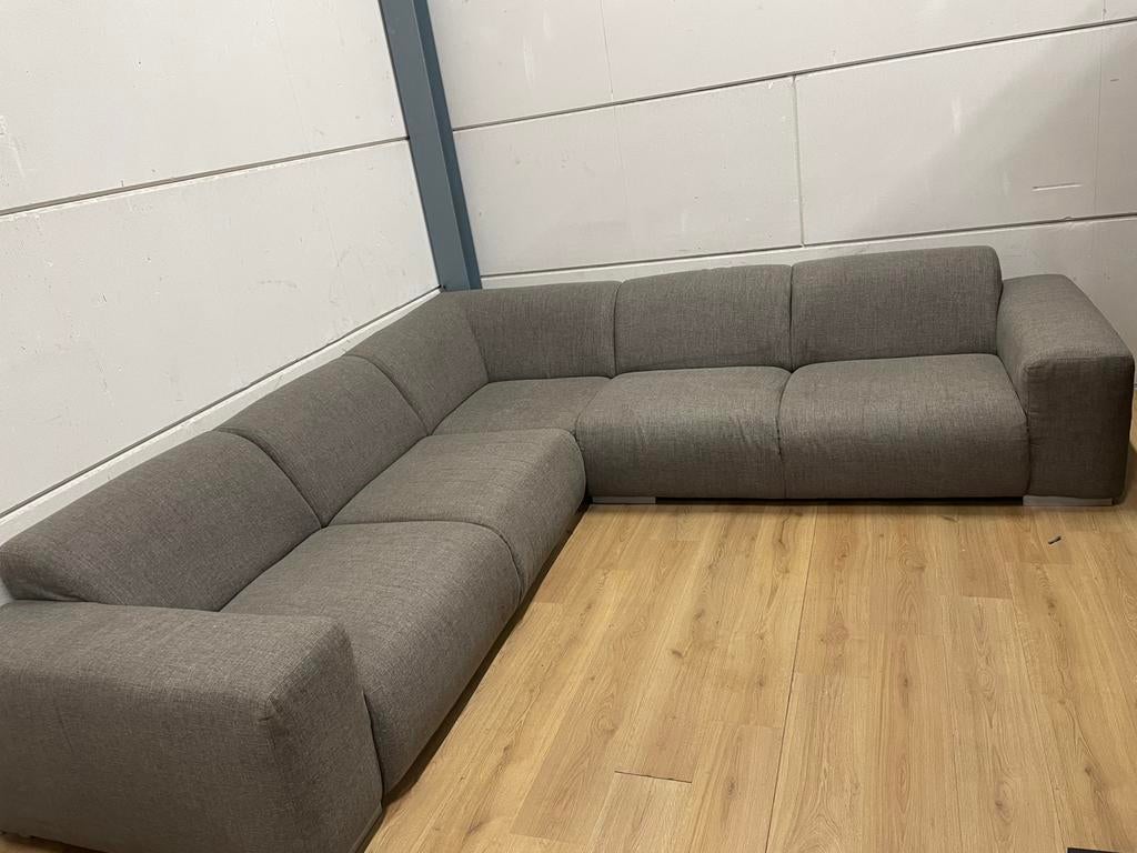 Mooie luxe grijze moderne hoekbank - GEREINIGD!!!