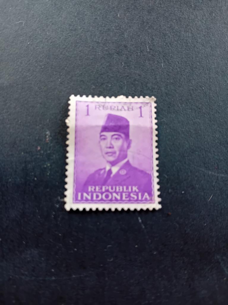 Postzegel Indonesië 1 Rupiah Sukarno, Ophalen of Verzenden