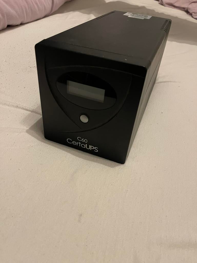 Ups 600w 1000va noodstroom, Ophalen of Verzenden, Zo goed als nieuw, 120 watt of meer, Subwoofer