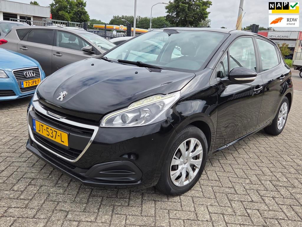 Peugeot 208 1.2 PureTech Active/NAVI/NAP, Voorwielaandrijving, Gebruikt, 1199 cc, 82 pk