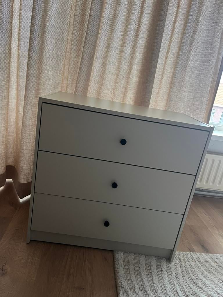 Modern ladekastje Ikea (licht beige) zgan, Ophalen, 50 tot 100 cm, Zo goed als nieuw, 3 of 4 laden