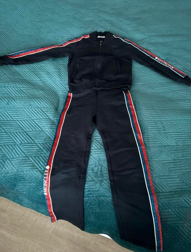 Moncler trainingspak, Kinderen en Baby's, Kinderkleding | Maat 140, Ophalen of Verzenden, Zo goed als nieuw, Jongen of Meisje