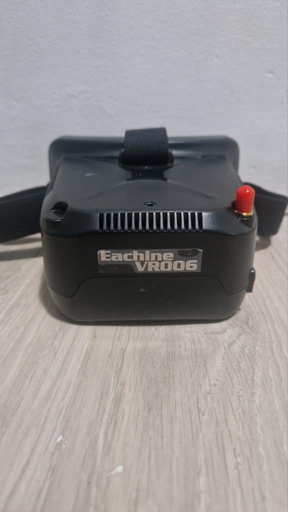 Eachine VR006 FPV Goggles 5.8G - Zo goed als nieuw, Ophalen of Verzenden