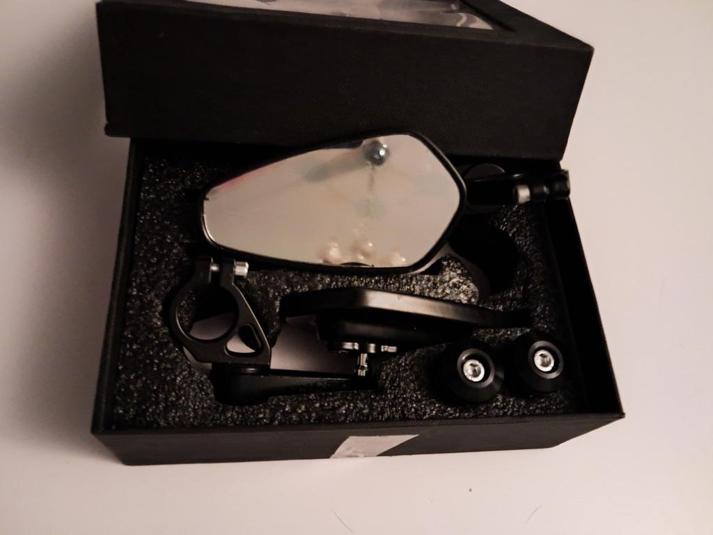 Tekoop splinternieuwe scooter spiegels vandaag ophalen €20, Fietsen en Brommers, Brommeronderdelen | Scooters, Ophalen of Verzenden