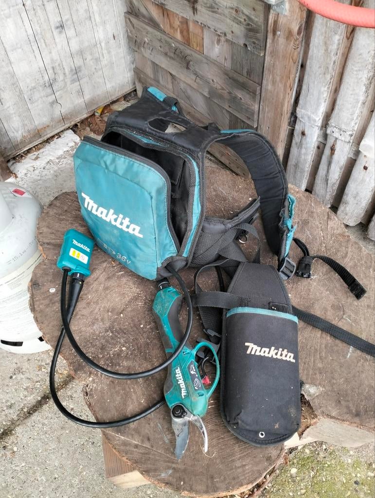 Professionele Makita snoeischaar Dup362
Op accu, Ophalen of Verzenden, Minder dan 20 mm