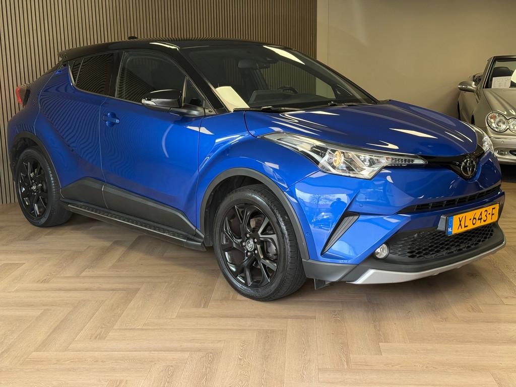 Toyota C-HR 1.2 Bi-Tone NAVI CAMERA TREKHAAK CLIMATE CRUISE, Auto's, Toyota, Stof, Gebruikt, Euro 6, Met garantie (alle)