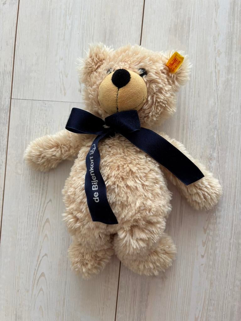 Steiff beer van de Bijenkorf., Ophalen of Verzenden, Zo goed als nieuw, Stoffen beer, Steiff