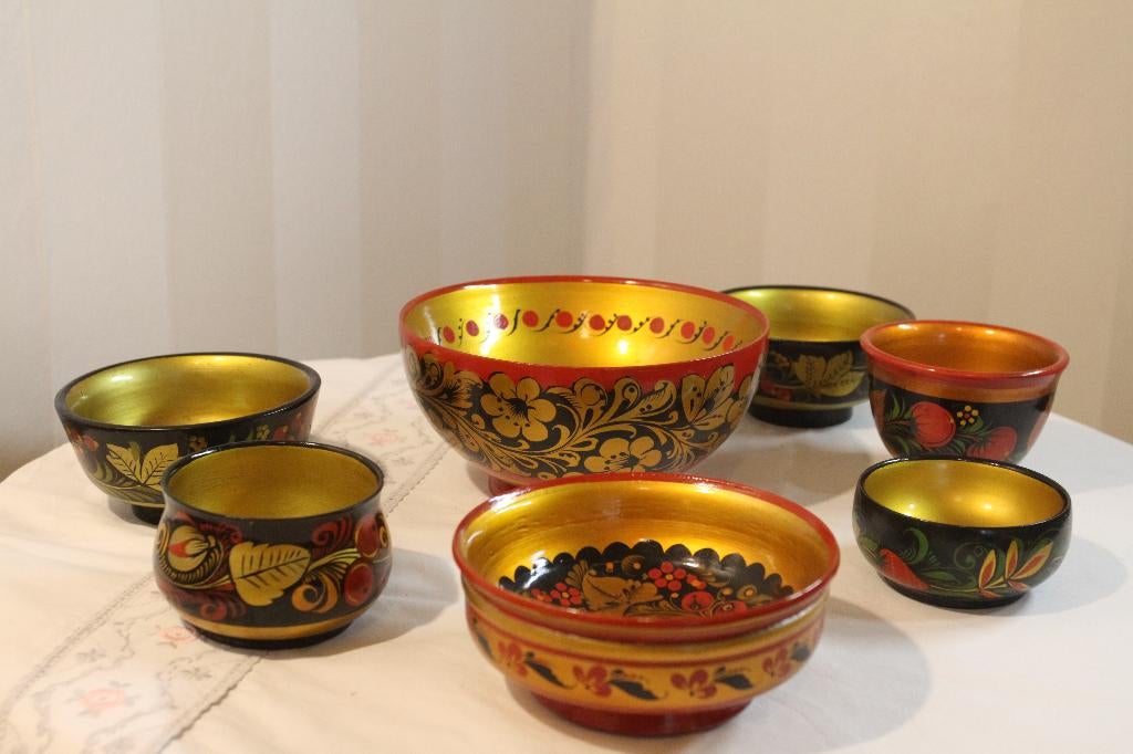 Khokhloma houten schaaltjes, Antiek en Kunst, Ophalen