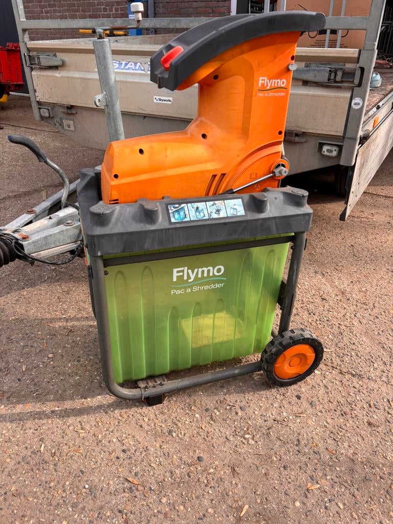 Flymo hakselaar schredder, Ophalen, Zo goed als nieuw