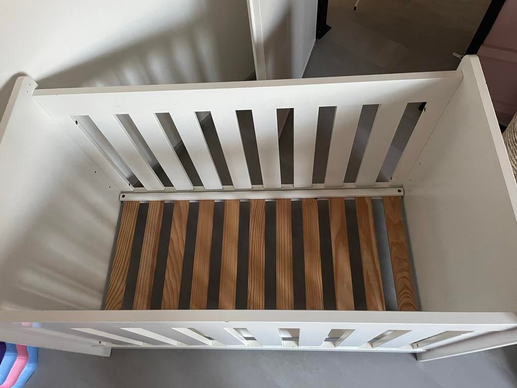 Wit ledikant 60x120 cm (zonder matras), Ophalen, Gebruikt, Ledikant