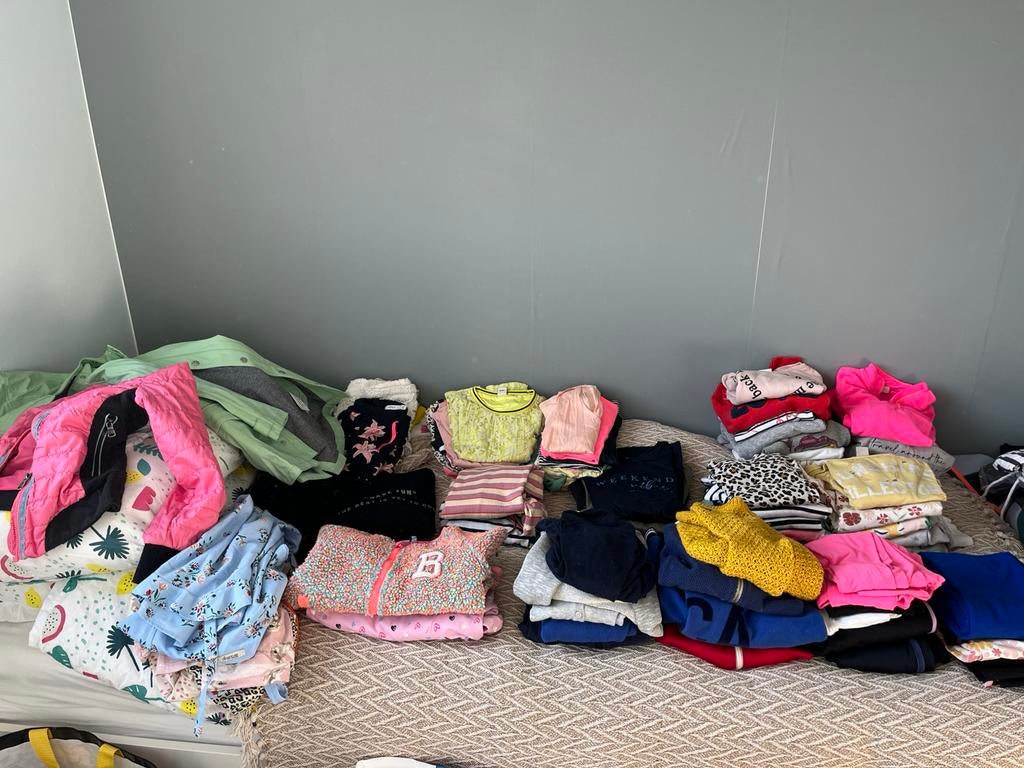 Kleding pakket 122-128, Kinderen en Baby's, Kinderkleding | Maat 122, Ophalen, Zo goed als nieuw, Meisje