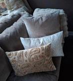 Claudi kussens super mooie jaar oud, Ophalen of Verzenden, Zo goed als nieuw, Wit, Vierkant