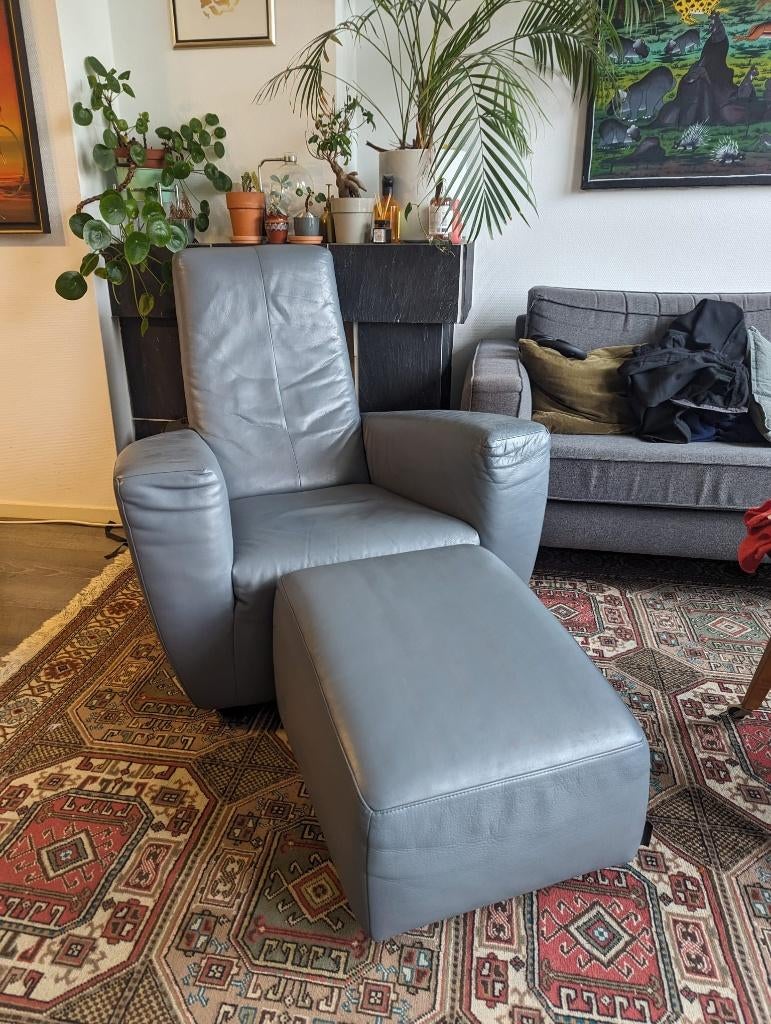 GRATIS Gerard van den Berg Longa stoel en hocker, Huis en Inrichting, Fauteuils, Ophalen, Gebruikt, Minder dan 75 cm, Design