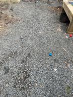 Siergrind, deels in kruiwagen, zelf uitscheppen, Ophalen, Overige materialen, Gebruikt, Grind