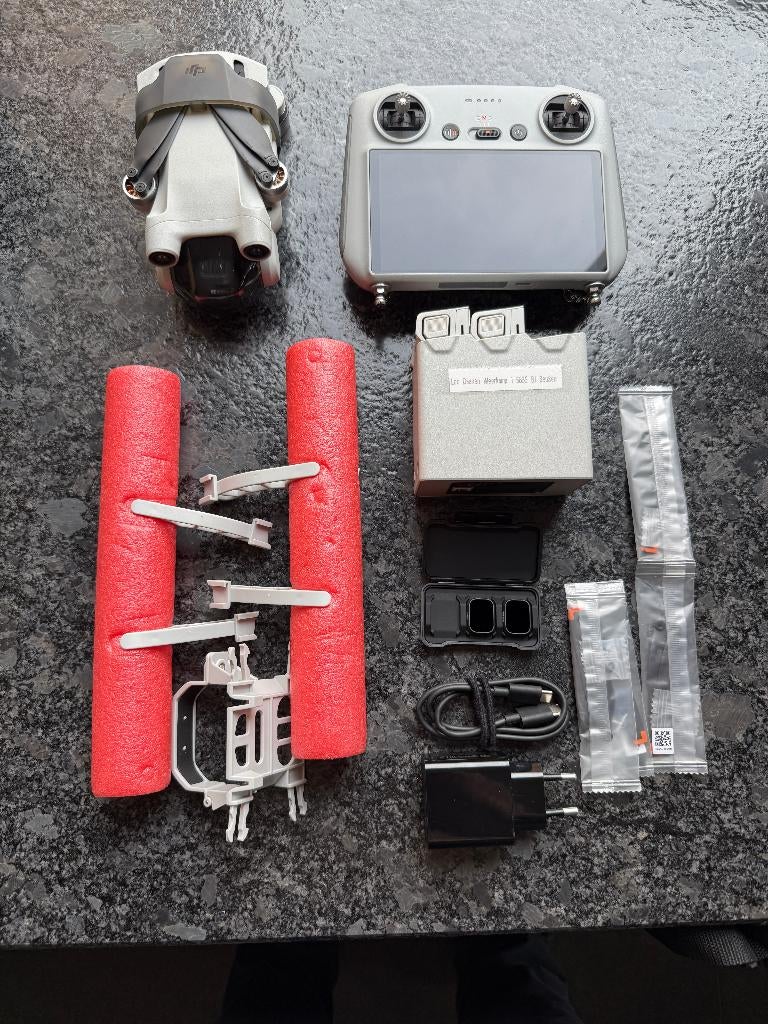 DJI Drone Mini 3 Pro Flymore combo, Audio, Tv en Foto, Drones, Zo goed als nieuw, Cameradrone, Topkwaliteit, DJI, Minder dan 250 gram