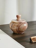 Vintage roze natuursteen albast potje met deksel, Overige kleuren, Aardewerk of Porselein, Ophalen of Verzenden, Zo goed als nieuw