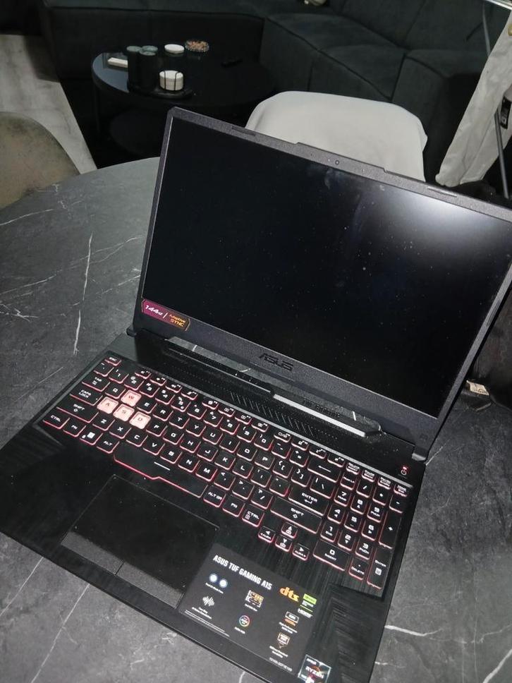 ASUS TUF Gaming A15 - Krachtige Gaming Laptop, Computers en Software, Windows Laptops, Zo goed als nieuw, 15 inch, SSD, 4 Ghz of meer