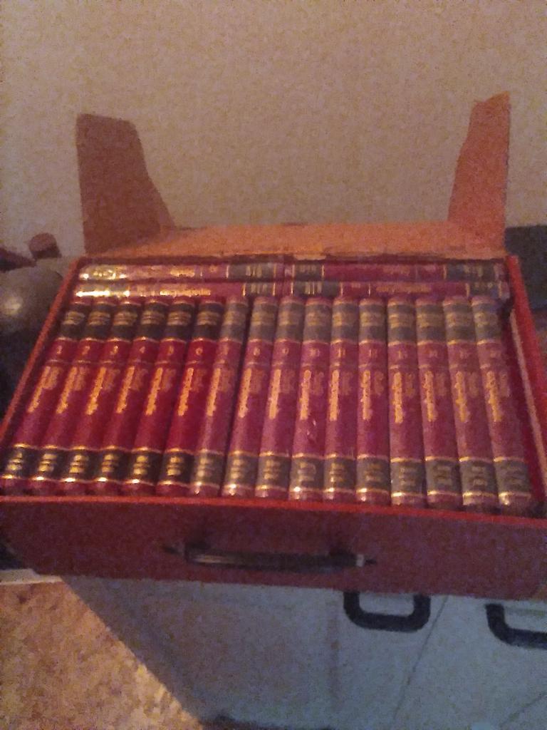 Complete Spectrum Compact Encyclopedie - 15 Delen, Boeken, Encyclopedieën, Ophalen of Verzenden, Zo goed als nieuw, Algemeen, Complete serie
