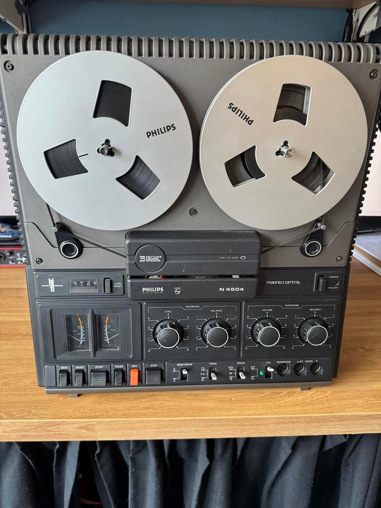 Philips N4504 (defect), Audio, Tv en Foto, Bandrecorders, Ophalen, Defecte bandrecorder