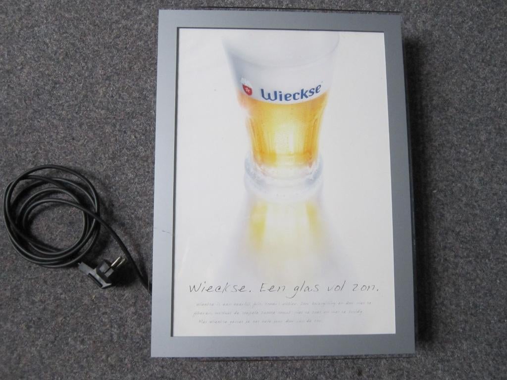 WIECKSE WITTE BIER LICHTRECLAME, Verzamelen, Ophalen, Zo goed als nieuw, Overige typen, Overige merken